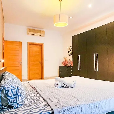 Paceville Flat Two Bedroom Two Bathrooms St Julians With Terrace And Yard Pen 2 * Saint Julian's