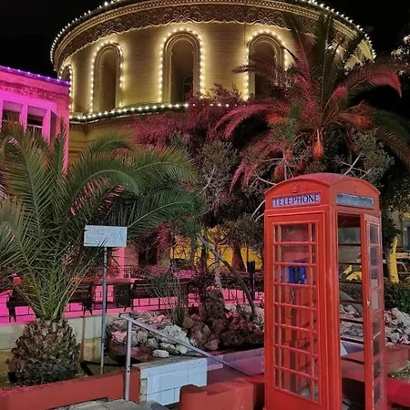 Apartmán Paceville Flat Two Bedroom Two Bathrooms St Julians With Terrace And Yard Pen 2 *