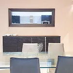 The Wave - Pe2 Apartment