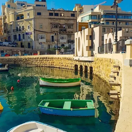 Apartment Paceville Flat Two Bedroom Two Bathrooms St Julians With Terrace And Yard Pen 2 *